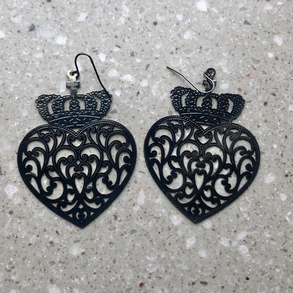 👑❤️Crown/Heart Earrings